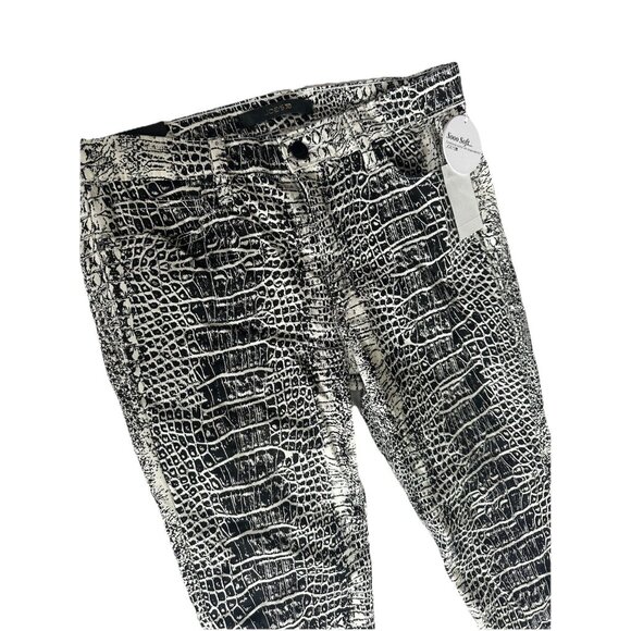 Joe's Jeans Mid-Rise Snakeskin Legging Jeans 30 NWT $189 - Picture 4 of 9